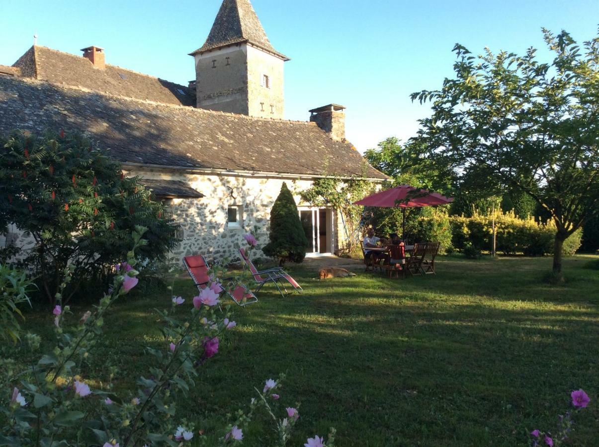 Domaine De Marsaguettes Villa Morlhon-le-Haut Exterior foto